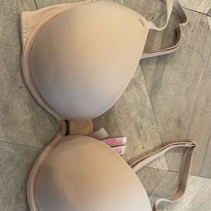 PINK Super Push Up Bra 32D